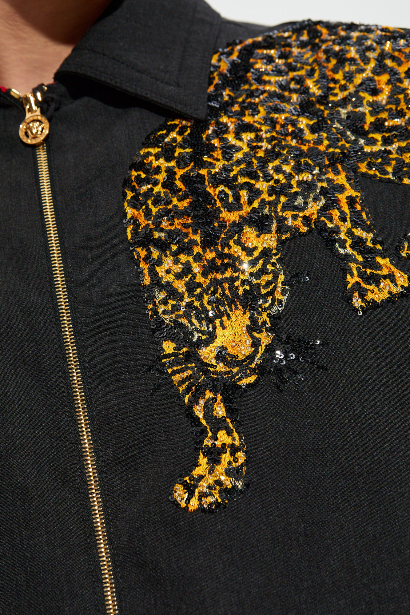 A.VERSACE 黒 ジップアップジャケット M　y11 A.VERSACE 黒 ジップアップジャケット M y11 楽天市場】ジップ